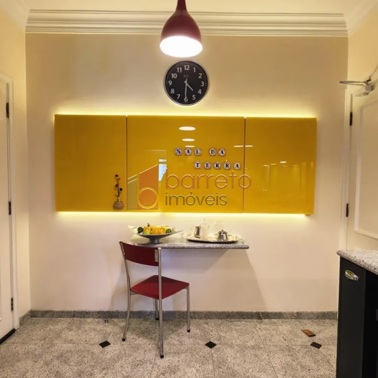 APARTAMENTO PARA VENDA E LOCAÇÃO NO CONDOMÍNIO SERRA DOS CRISTAIS – JUNDIAÍ/SP