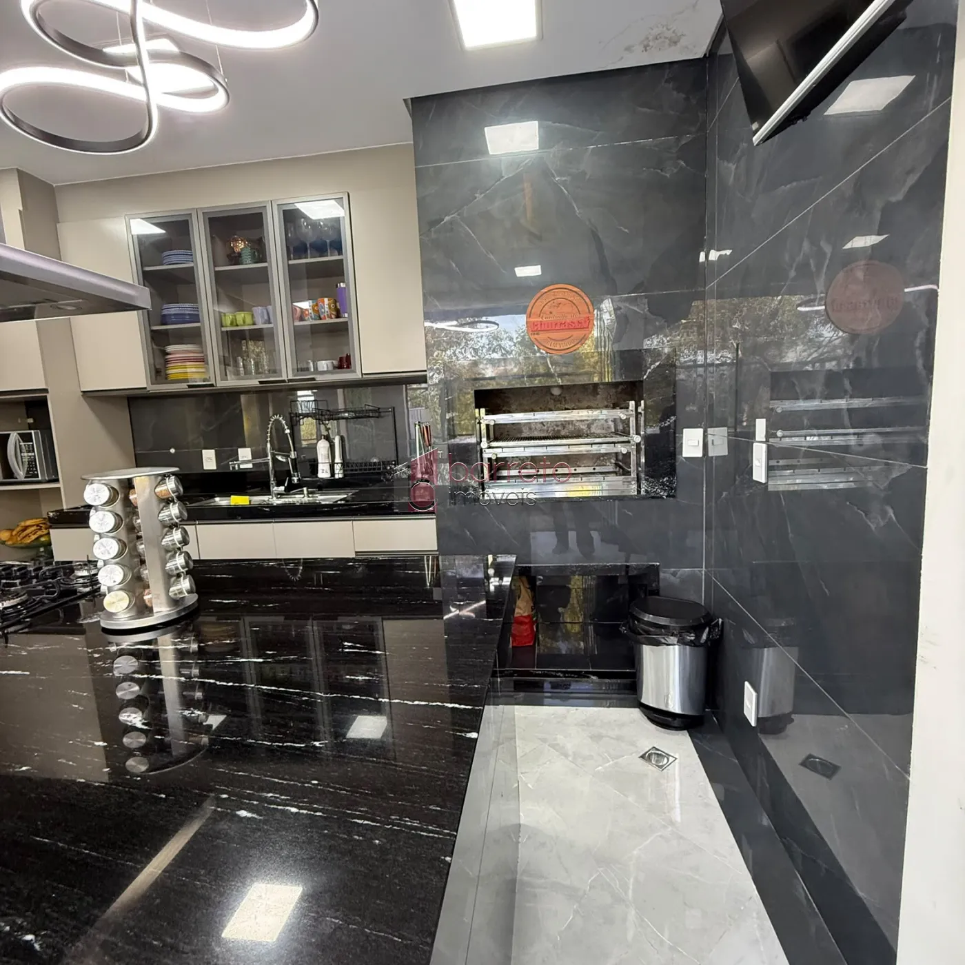 APARTAMENTO COBERTURA À VENDA NO CONDOMÍNIO HORTO DE SANTO ANTÔNIO – JUNDIAÍ/SP