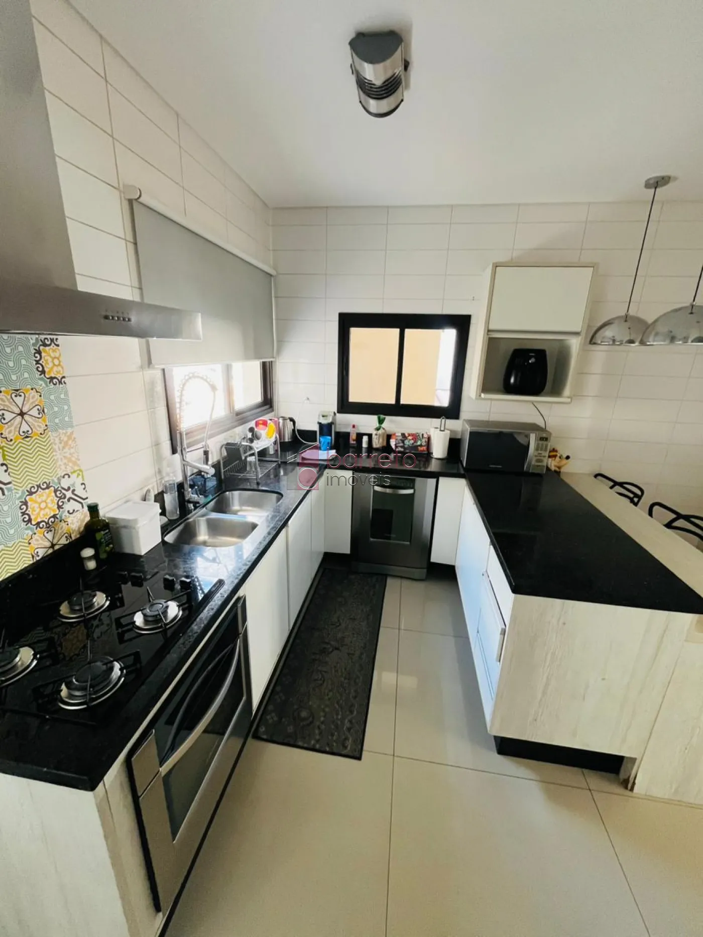 COBERTURA DUPLEX MOBILIADA PARA VENDA NO CONDOMÍNIO ANITA GARIBALDI – JUNDIAÍ/SP