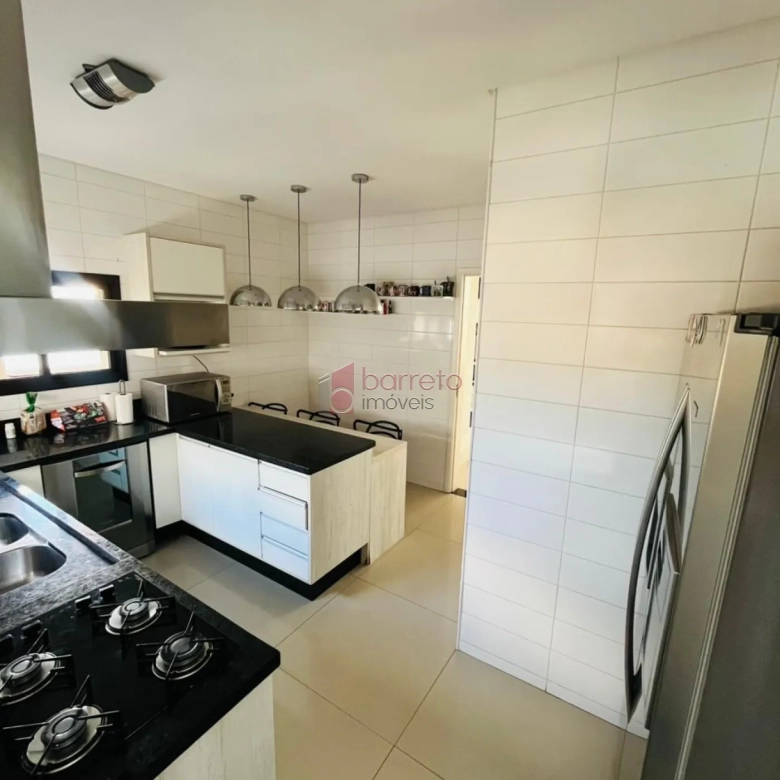 COBERTURA DUPLEX MOBILIADA PARA VENDA NO CONDOMÍNIO ANITA GARIBALDI – JUNDIAÍ/SP