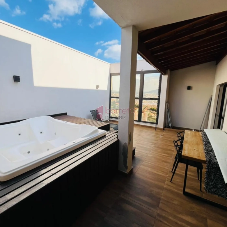 COBERTURA DUPLEX MOBILIADA PARA VENDA NO CONDOMÍNIO ANITA GARIBALDI – JUNDIAÍ/SP