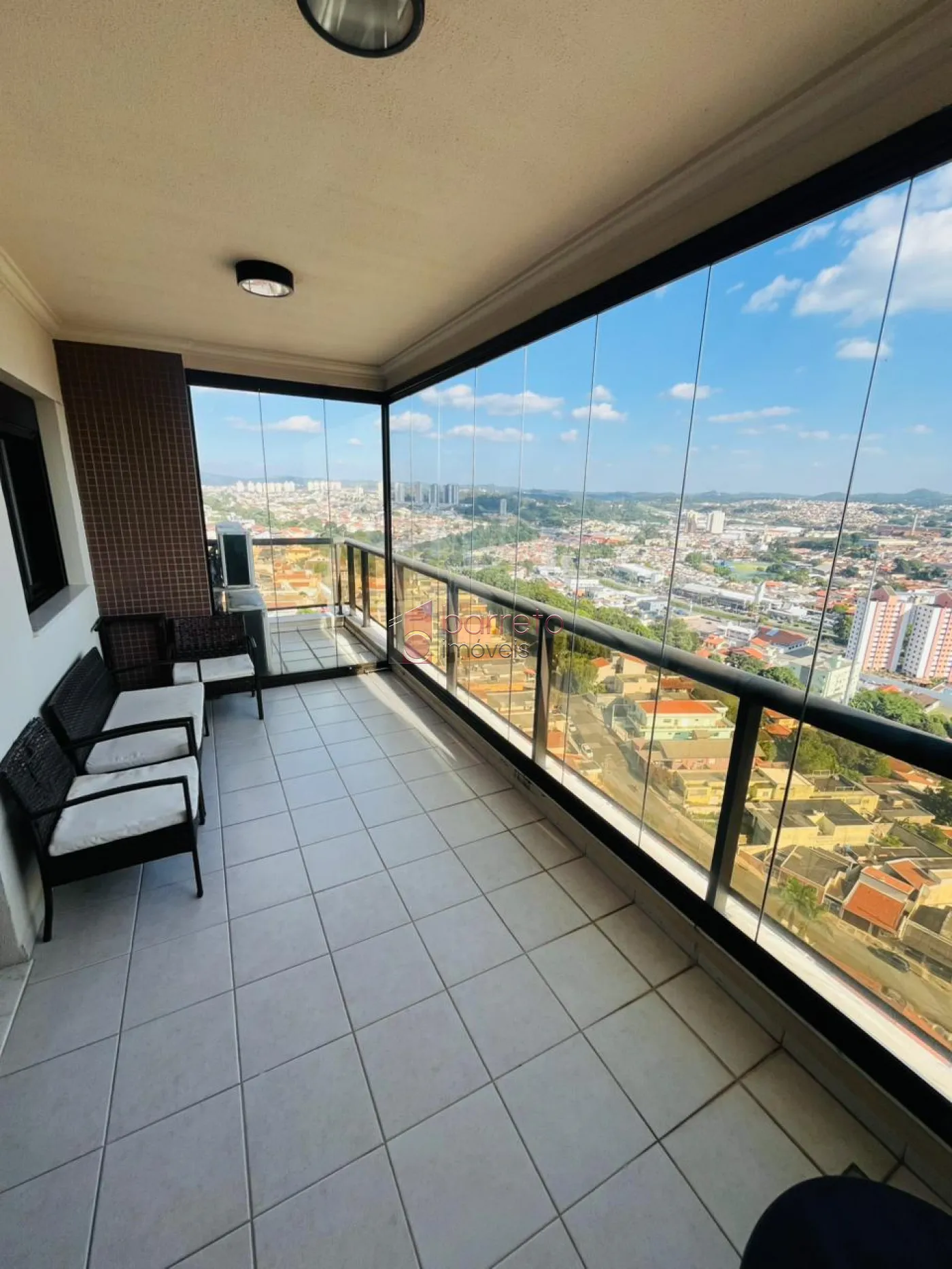 COBERTURA DUPLEX MOBILIADA PARA VENDA NO CONDOMÍNIO ANITA GARIBALDI – JUNDIAÍ/SP