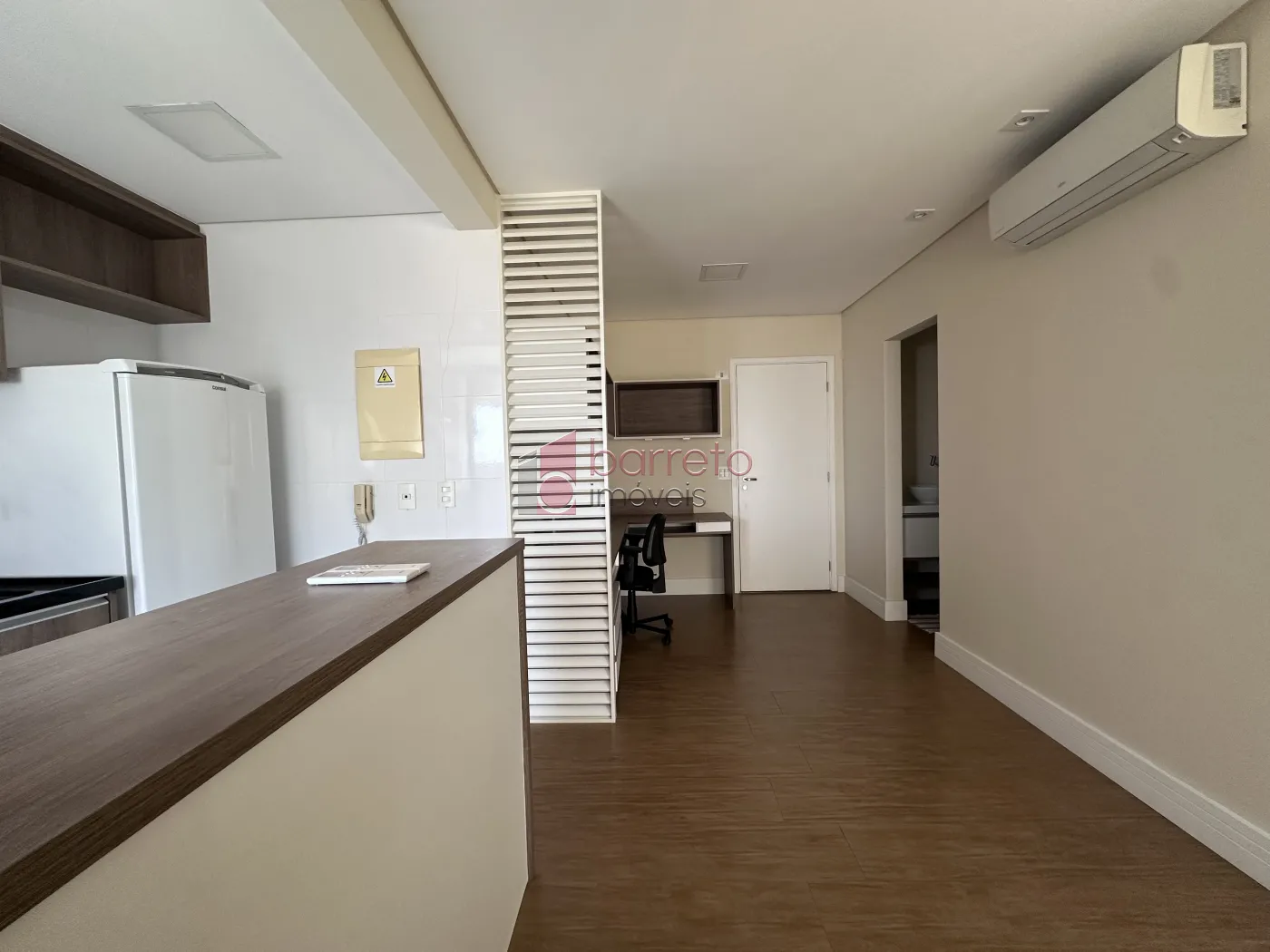 FLAT SEMI-MOBILIADO PARA LOCAÇÃO NO IN DESIGN RESIDENCE – JUNDIAÍ/SP