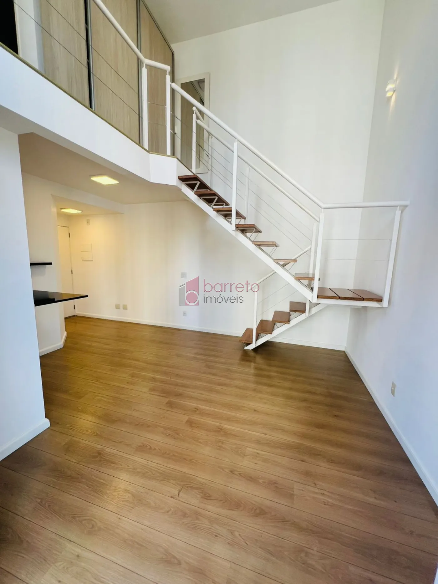 jundiai-apartamento-flat-jardim-ana-maria-02-09-2026_16-28-33-6a9878e145a9b FLAT DUPLEX SEMI MOBILIADO PARA LOCAÇÃO NO EDIFÍCIO VIVERE DUPLEX – JUNDIAÍ/SP