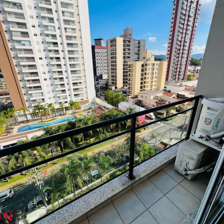 FLAT DUPLEX SEMI MOBILIADO PARA LOCAÇÃO NO EDIFÍCIO VIVERE DUPLEX – JUNDIAÍ/SP