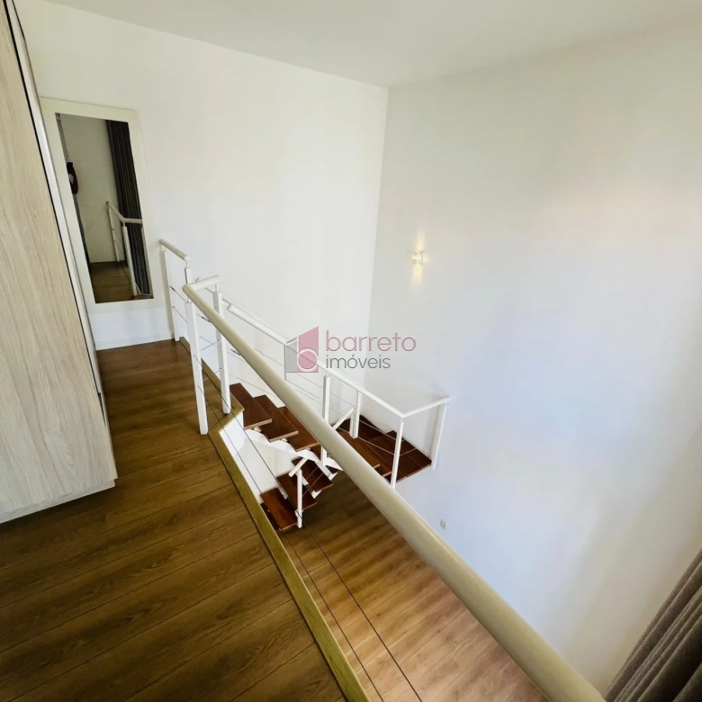 FLAT DUPLEX SEMI MOBILIADO PARA LOCAÇÃO NO EDIFÍCIO VIVERE DUPLEX – JUNDIAÍ/SP