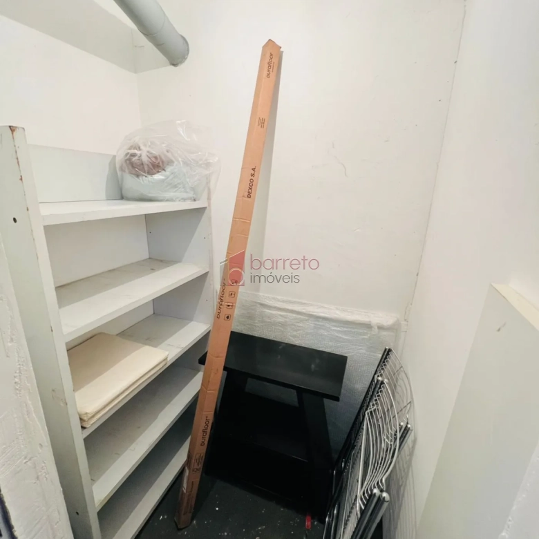 FLAT DUPLEX SEMI MOBILIADO PARA LOCAÇÃO NO EDIFÍCIO VIVERE DUPLEX – JUNDIAÍ/SP