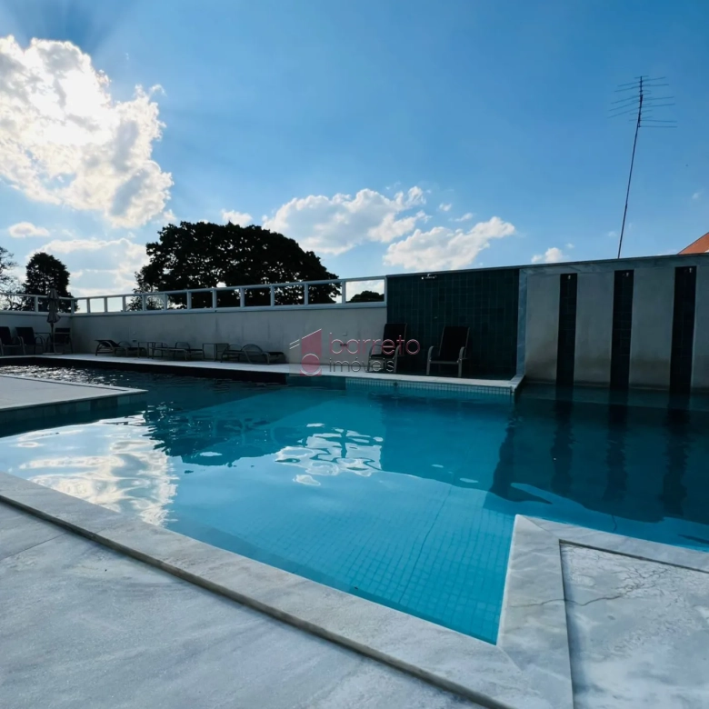 FLAT DUPLEX SEMI MOBILIADO PARA LOCAÇÃO NO EDIFÍCIO VIVERE DUPLEX – JUNDIAÍ/SP