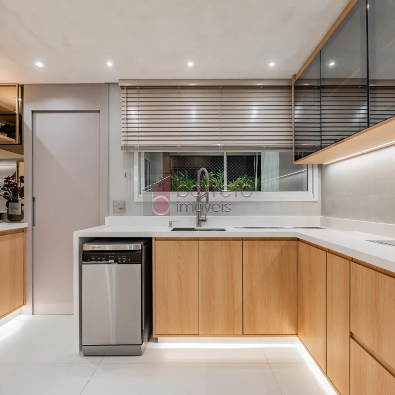 APARTAMENTO À VENDA NO CONDOMÍNIO ALTA VISTA EM JUNDIAÍ/SP