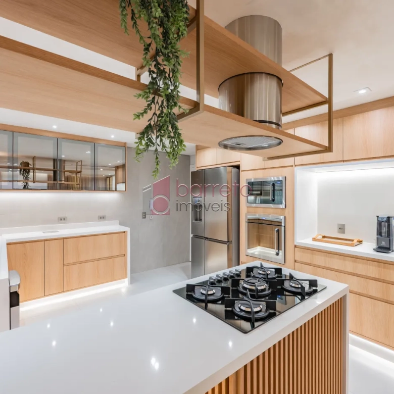 APARTAMENTO À VENDA NO CONDOMÍNIO ALTA VISTA EM JUNDIAÍ/SP