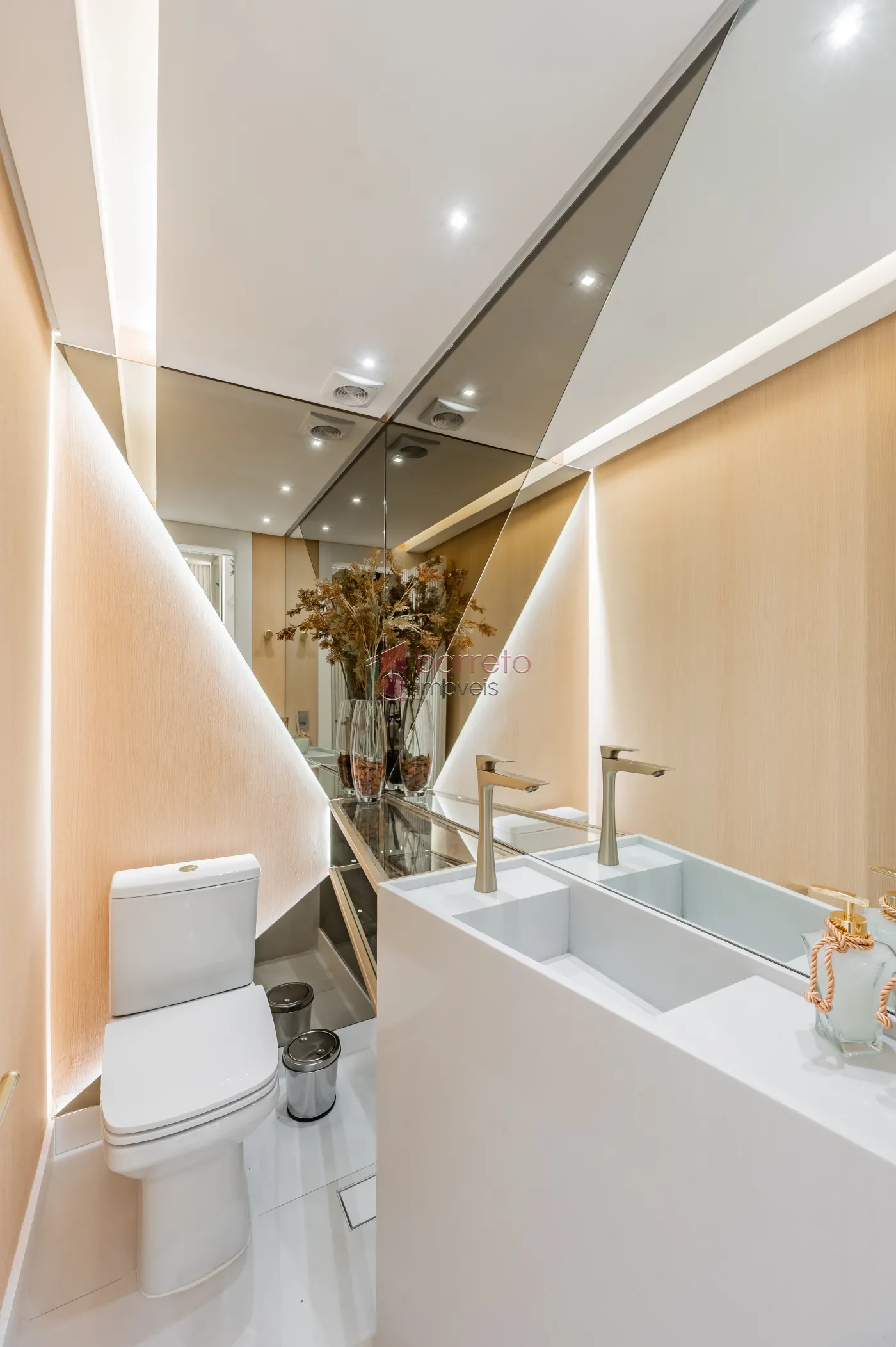 APARTAMENTO À VENDA NO CONDOMÍNIO ALTA VISTA EM JUNDIAÍ/SP