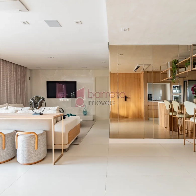 APARTAMENTO À VENDA NO CONDOMÍNIO ALTA VISTA EM JUNDIAÍ/SP