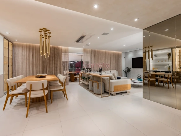 APARTAMENTO À VENDA NO CONDOMÍNIO ALTA VISTA EM JUNDIAÍ/SP
