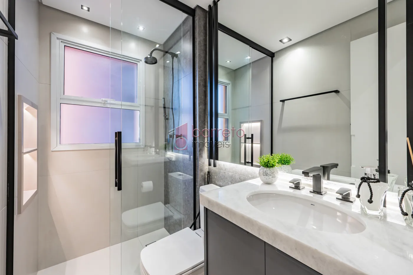 APARTAMENTO À VENDA NO CONDOMÍNIO ALTA VISTA EM JUNDIAÍ/SP