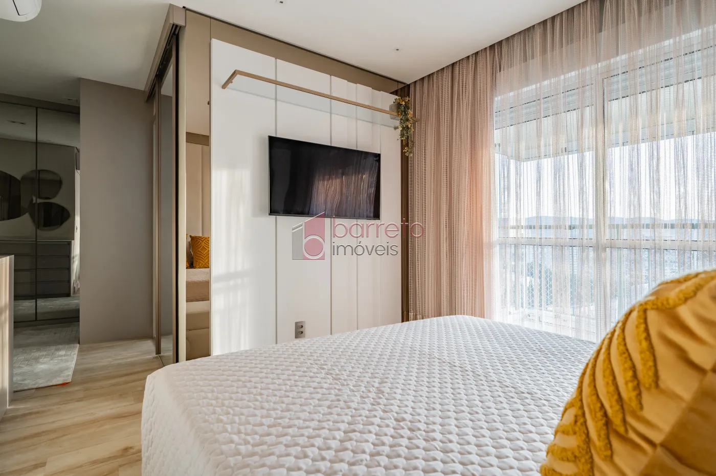 APARTAMENTO À VENDA NO CONDOMÍNIO ALTA VISTA EM JUNDIAÍ/SP