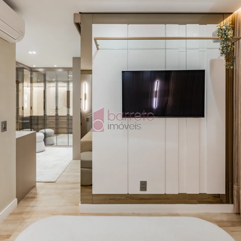 APARTAMENTO À VENDA NO CONDOMÍNIO ALTA VISTA EM JUNDIAÍ/SP