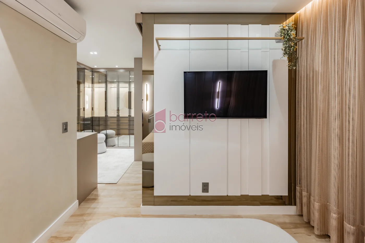 APARTAMENTO À VENDA NO CONDOMÍNIO ALTA VISTA EM JUNDIAÍ/SP