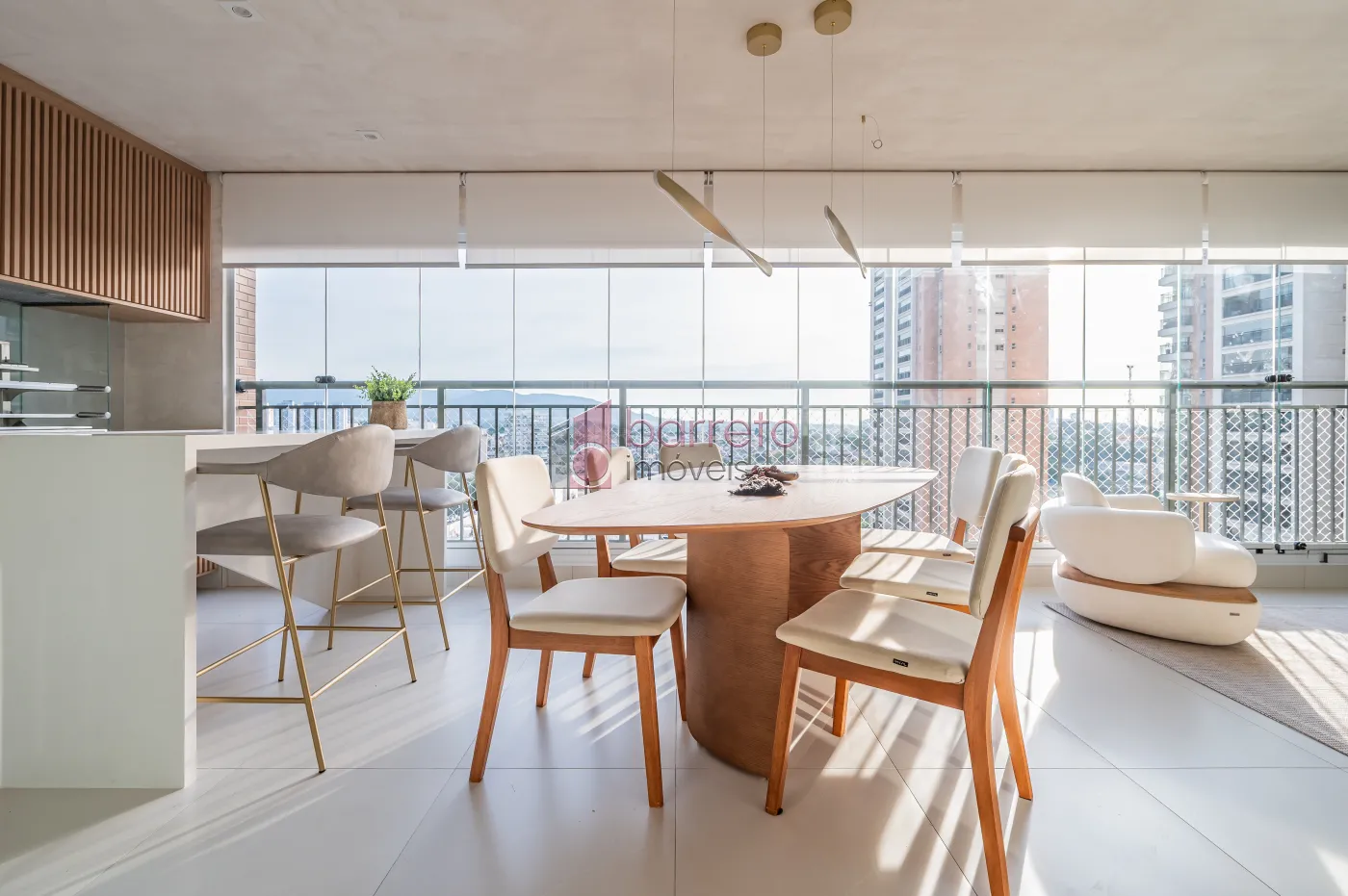 APARTAMENTO À VENDA NO CONDOMÍNIO ALTA VISTA EM JUNDIAÍ/SP