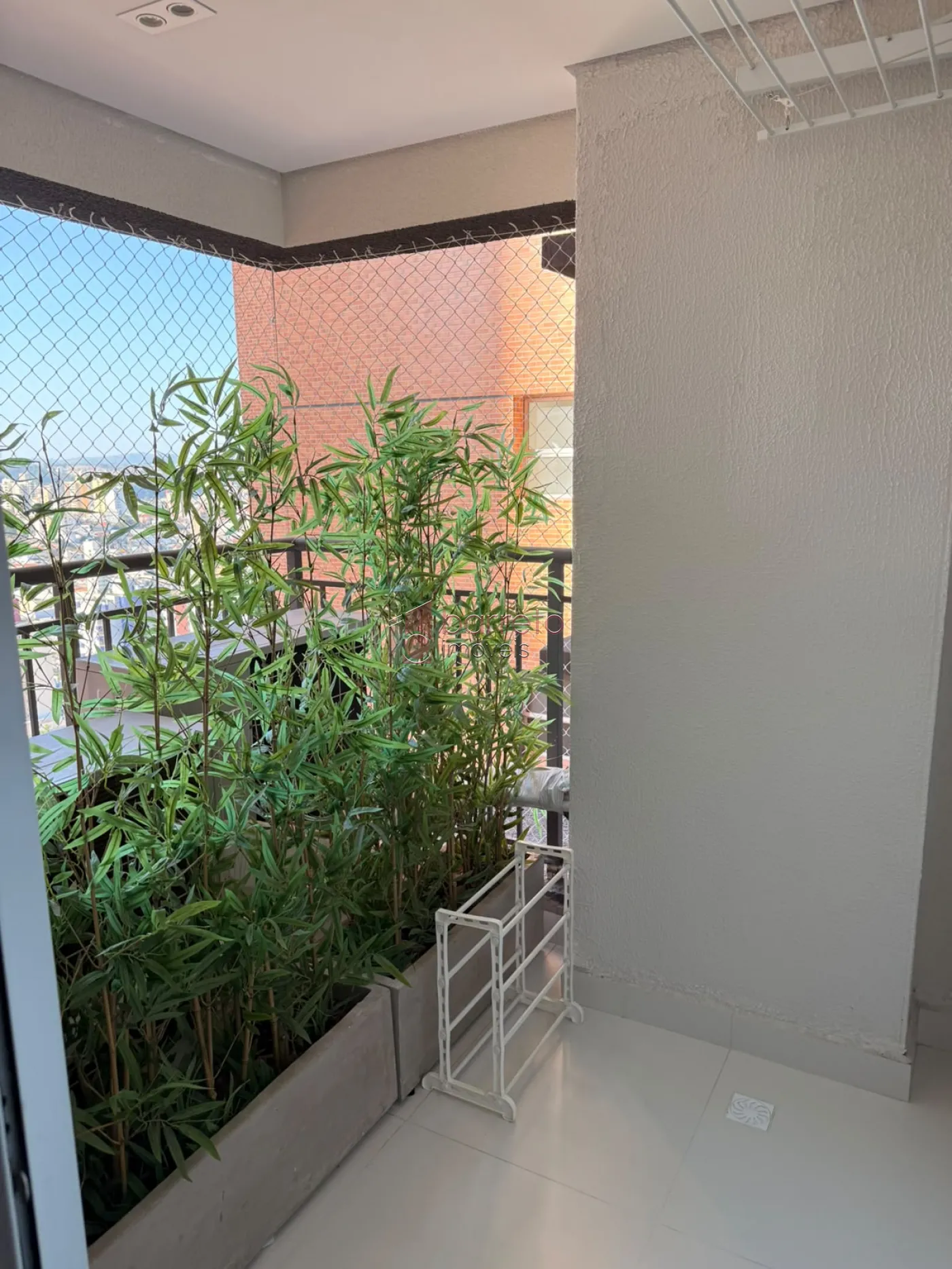 APARTAMENTO À VENDA NO CONDOMÍNIO ALTA VISTA EM JUNDIAÍ/SP