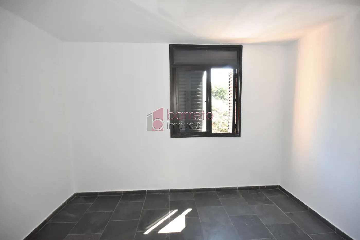 APARTAMENTO PARA LOCAÇÃO NO CONDOMÍNIO ANGÊLA – JUNDIAÍ/SP