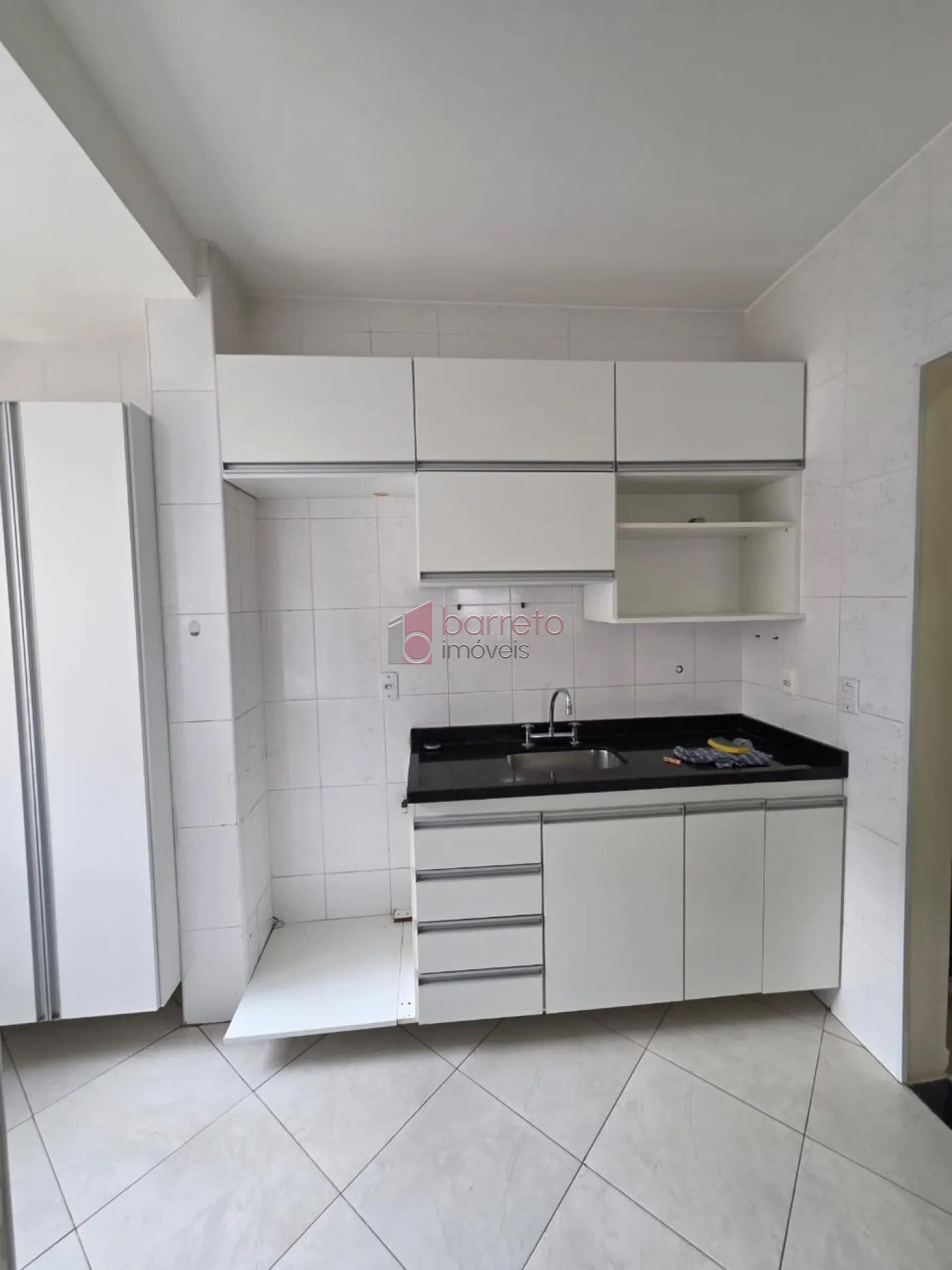 APARTAMENTO PARA LOCAÇÃO NO EDIFÍCIO SAINT JAMES – JUNDIAÍ/SP