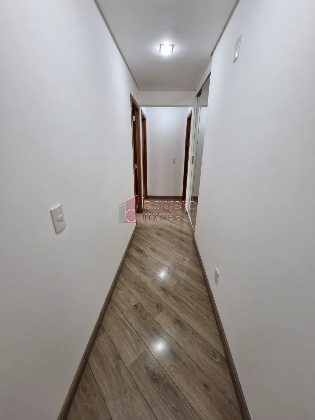 APARTAMENTO PARA VENDA E LOCAÇÃO NO CONDOMÍNIO ITÁLIA CARLETTI – JUNDIAÍ/SP