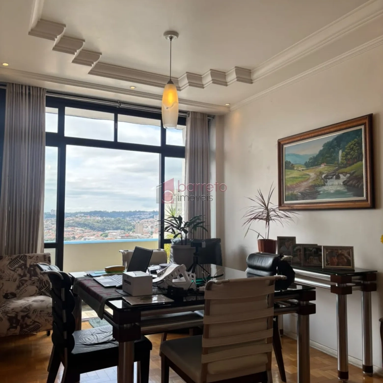 APARTAMENTO À VENDA NO EDIFÍCIO ROSÁRIO – JUNDIAÍ/SP