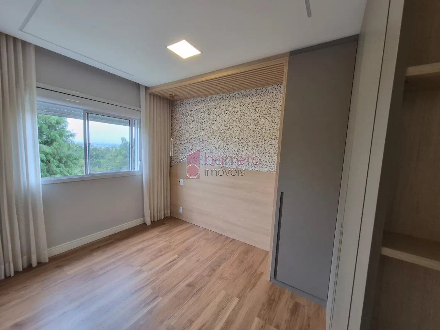 APARTAMENTO À VENDA NO CONDOMÍNIO VILA FLOR – JARDIM TULIPAS – JUNDIAÍ/SP