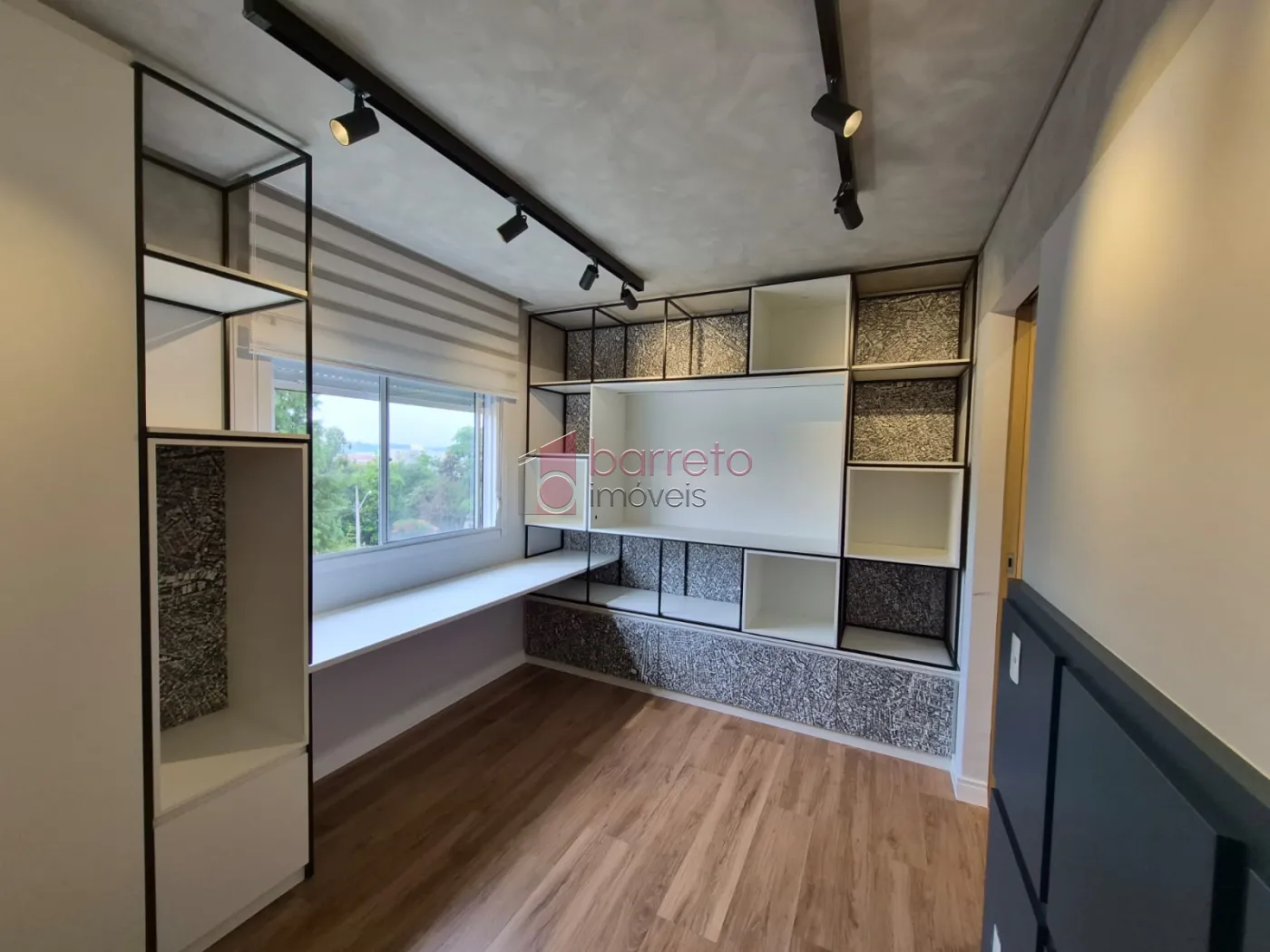 APARTAMENTO À VENDA NO CONDOMÍNIO VILA FLOR – JARDIM TULIPAS – JUNDIAÍ/SP