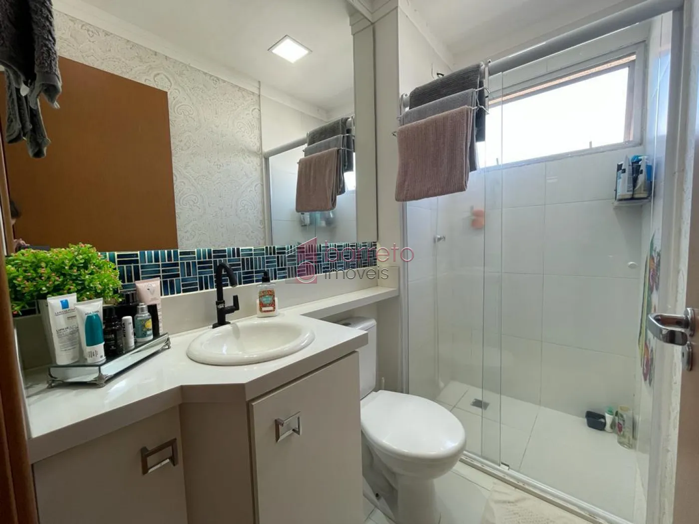 APARTAMENTO À VENDA NO CONDOMÍNIO DOCE LAR BELLA COLÔNIA EM JUNDIAÍ/SP