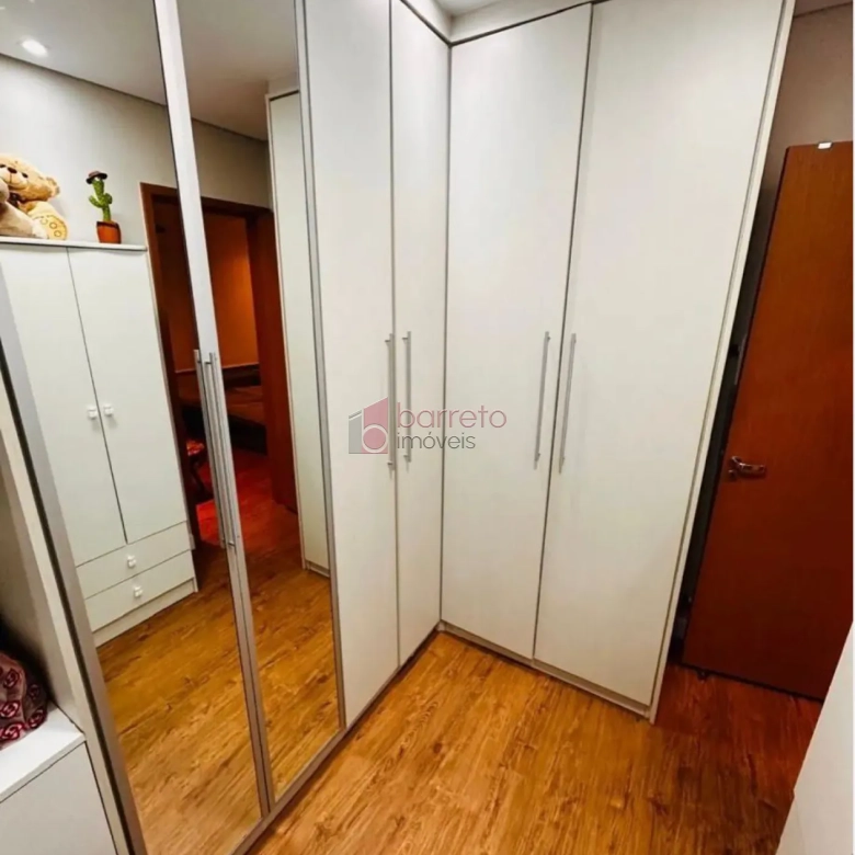 APARTAMENTO À VENDA NO CONDOMÍNIO DOCE LAR BELLA COLÔNIA EM JUNDIAÍ/SP