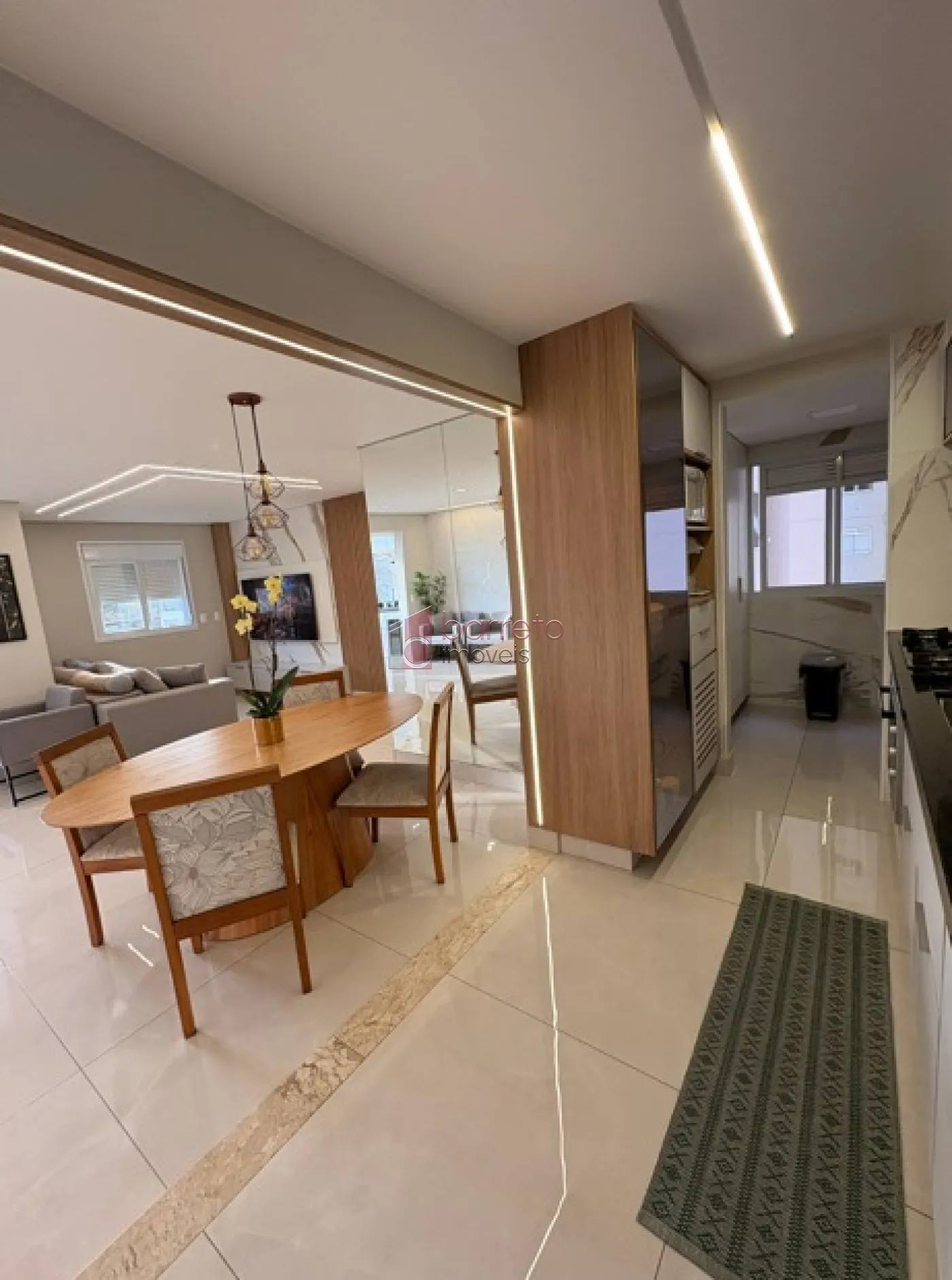 APARTAMENTO À VENDA NO CONDOMÍNIO SONETO – BAIRRO ENGORDADOURO EM JUNDIAÍ/SP