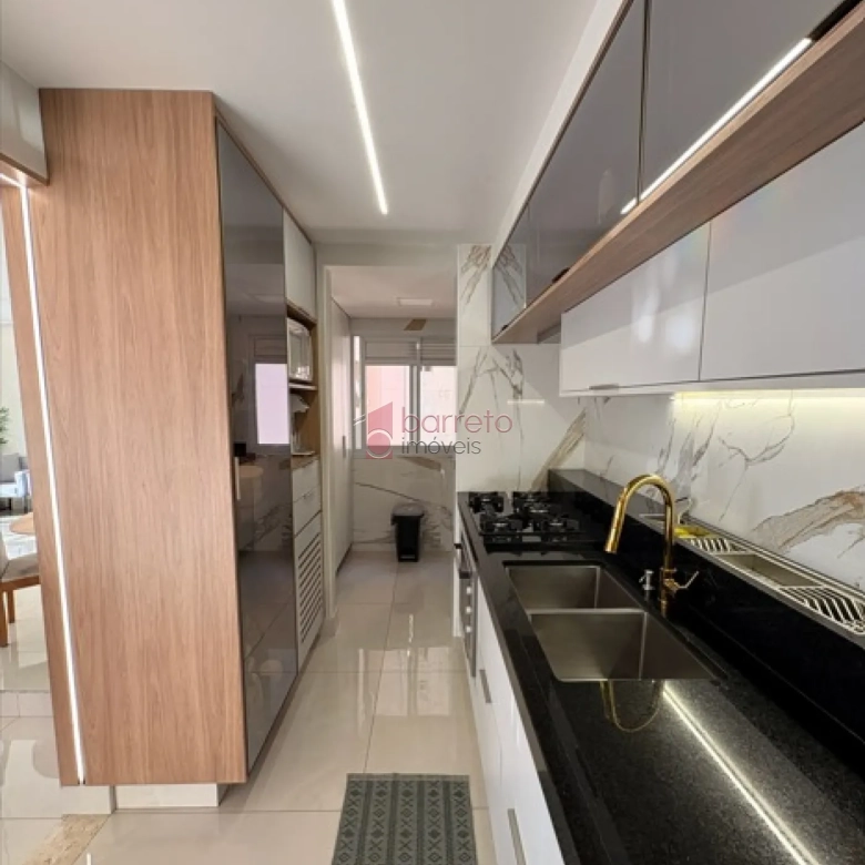 APARTAMENTO À VENDA NO CONDOMÍNIO SONETO – BAIRRO ENGORDADOURO EM JUNDIAÍ/SP