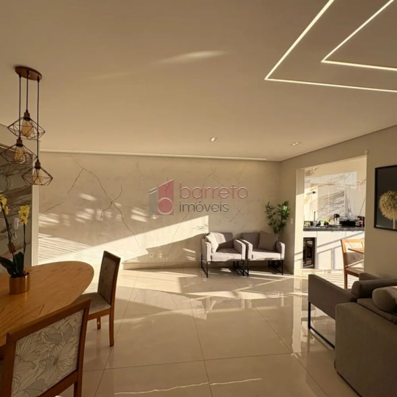 APARTAMENTO À VENDA NO CONDOMÍNIO SONETO – BAIRRO ENGORDADOURO EM JUNDIAÍ/SP