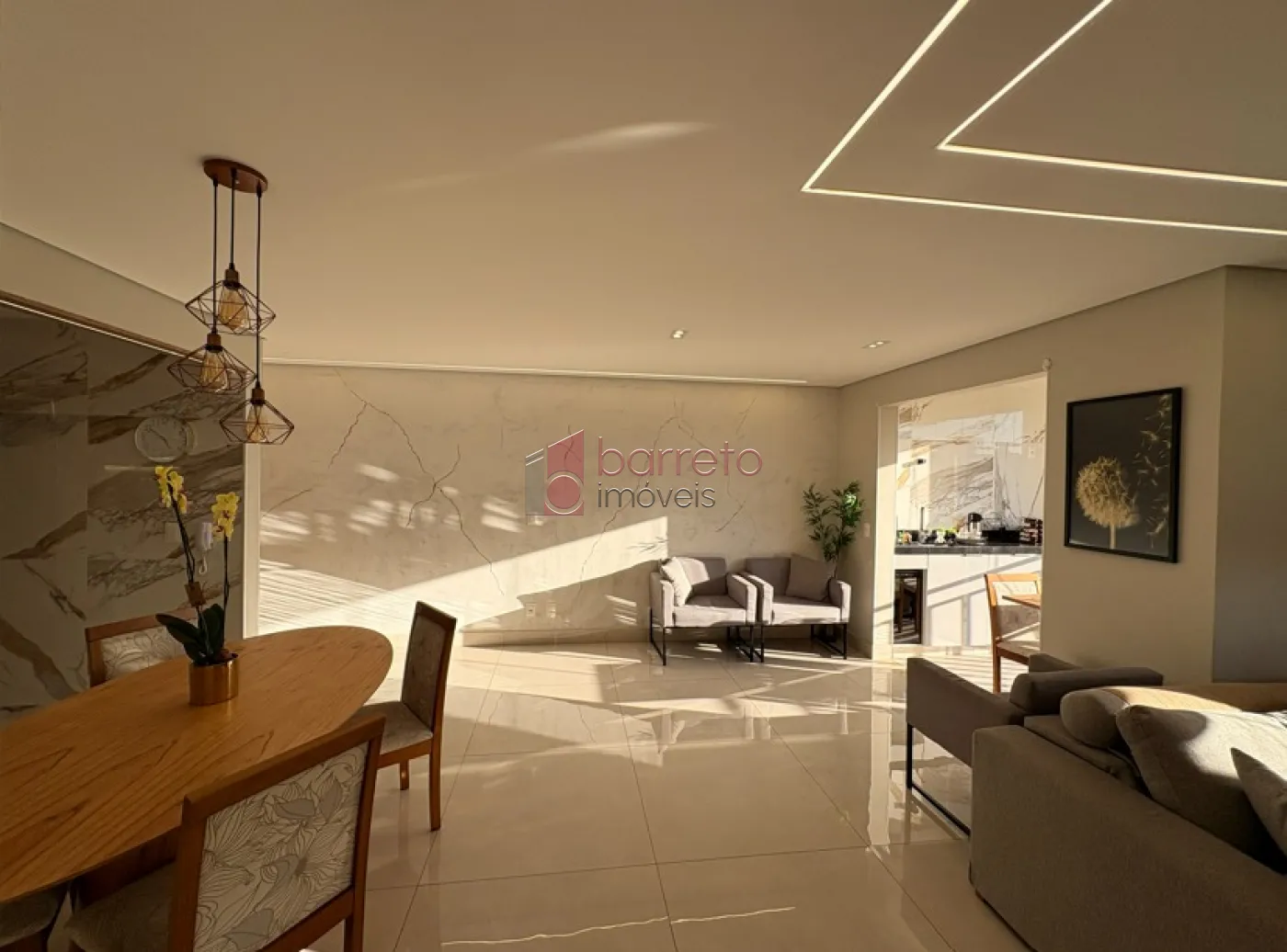 APARTAMENTO À VENDA NO CONDOMÍNIO SONETO – BAIRRO ENGORDADOURO EM JUNDIAÍ/SP