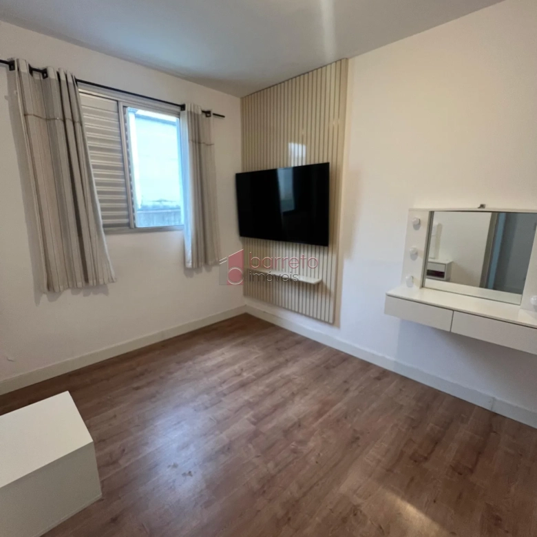 APARTAMENTO SEMIMOBILIADO À VENDA NO CONDOMÍNIO RESERVA DO JAPI JATAÍ – JUNDIAÍ/SP