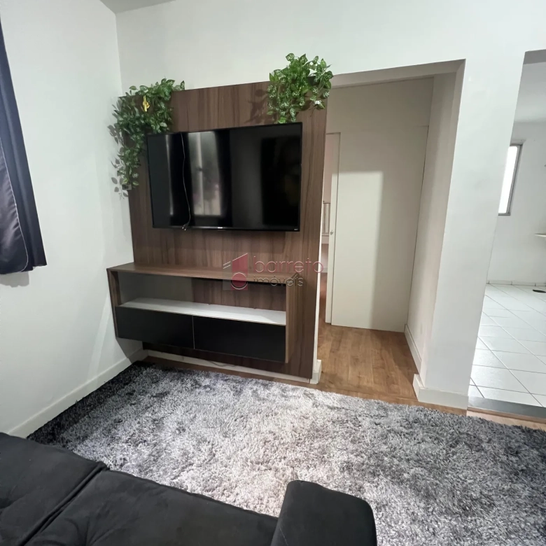 APARTAMENTO SEMIMOBILIADO À VENDA NO CONDOMÍNIO RESERVA DO JAPI JATAÍ – JUNDIAÍ/SP