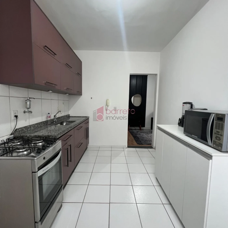 APARTAMENTO SEMIMOBILIADO À VENDA NO CONDOMÍNIO RESERVA DO JAPI JATAÍ – JUNDIAÍ/SP