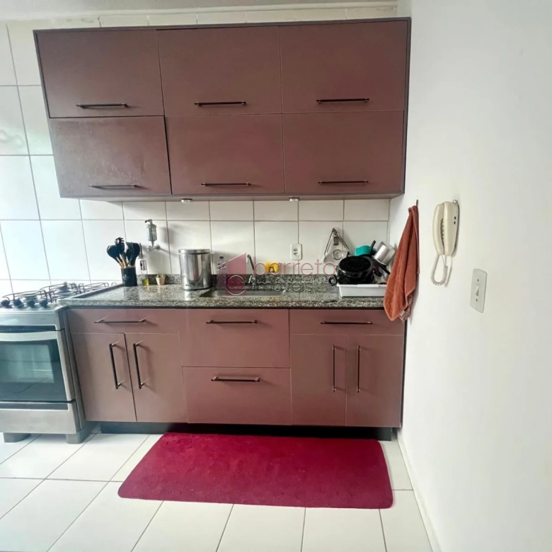 APARTAMENTO SEMIMOBILIADO À VENDA NO CONDOMÍNIO RESERVA DO JAPI JATAÍ – JUNDIAÍ/SP