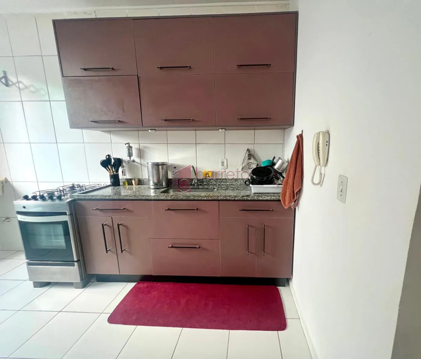 APARTAMENTO SEMIMOBILIADO À VENDA NO CONDOMÍNIO RESERVA DO JAPI JATAÍ – JUNDIAÍ/SP