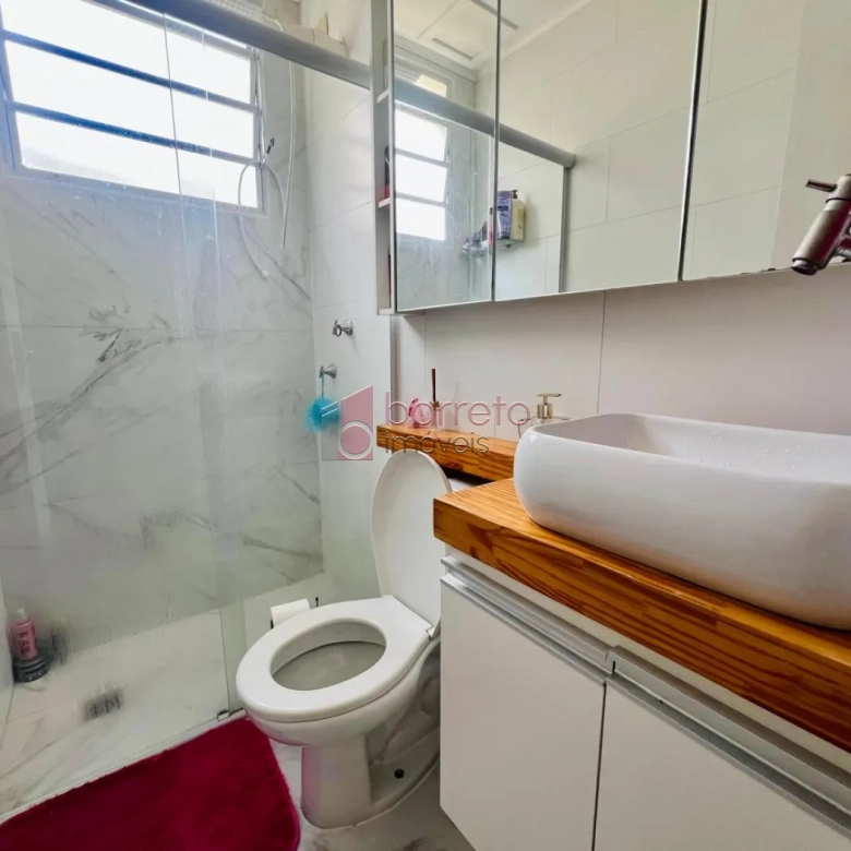 APARTAMENTO SEMIMOBILIADO À VENDA NO CONDOMÍNIO RESERVA DO JAPI JATAÍ – JUNDIAÍ/SP