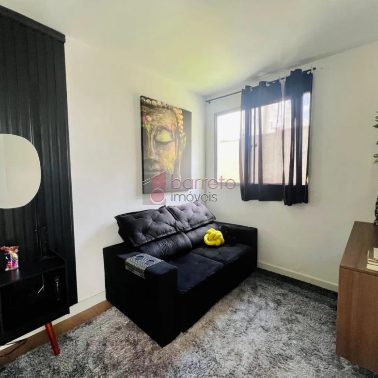 APARTAMENTO SEMIMOBILIADO À VENDA NO CONDOMÍNIO RESERVA DO JAPI JATAÍ – JUNDIAÍ/SP