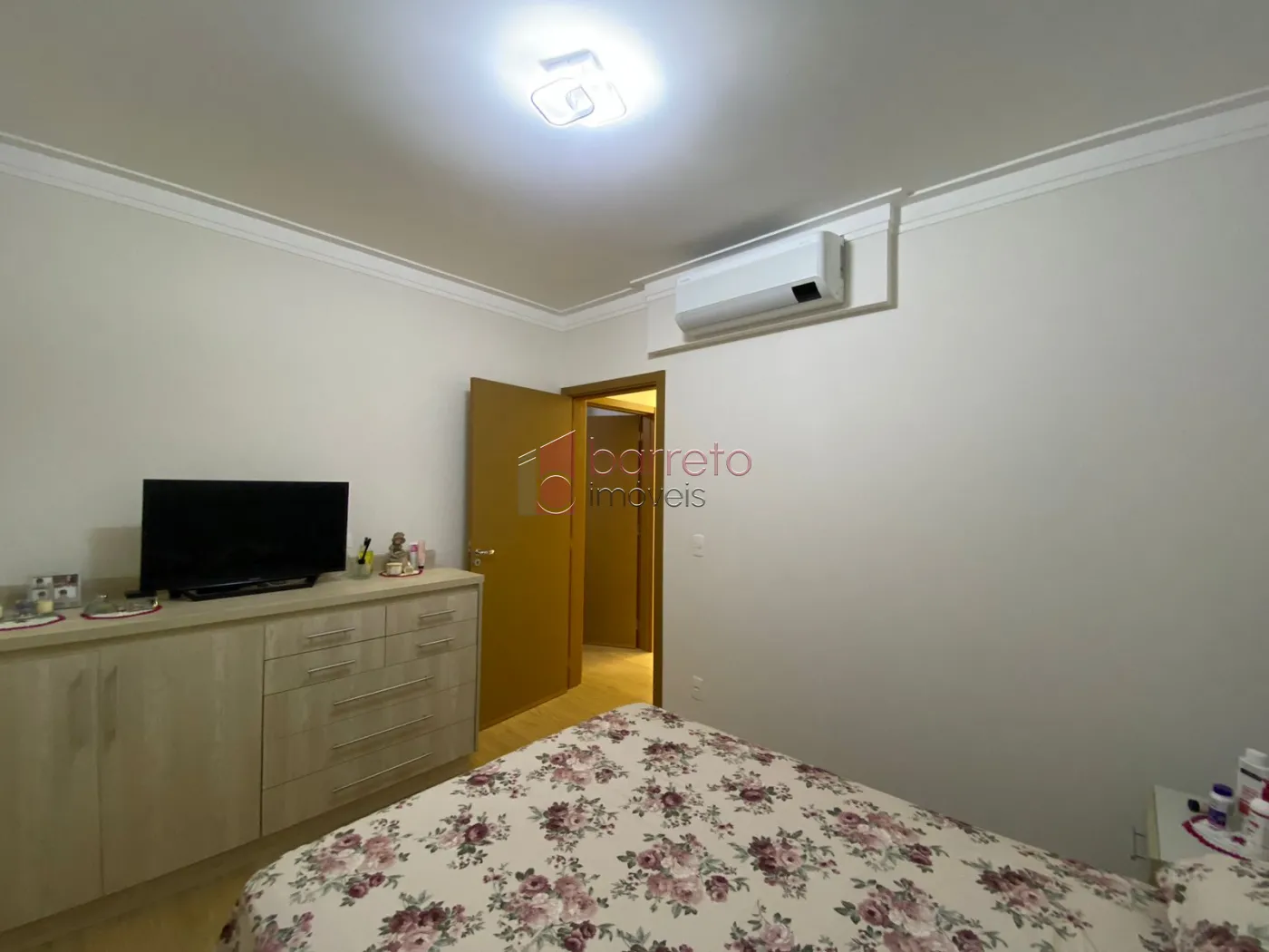 APARTAMENTO À VENDA NO CONDOMÍNIO TORRES DE OZANAN – JUNDIAÍ/SP