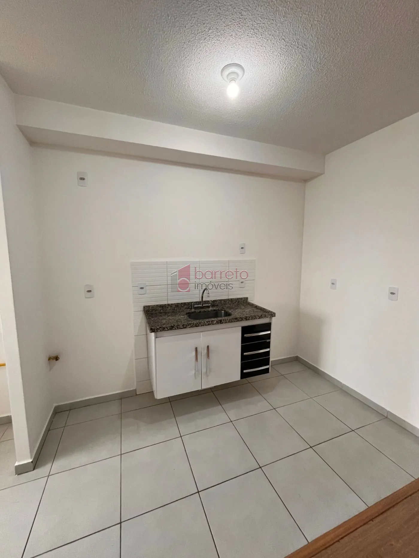 APARTAMENTO PARA LOCAÇÃO NO CONDOMÍNIO DIFFERENZIATO NO BAIRRO MEDEIROS – JUNDIAÍ/SP
