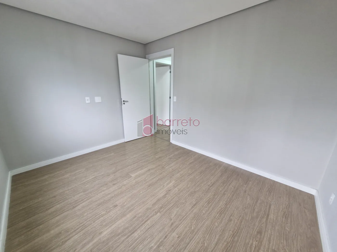 APARTAMENTO PARA LOCAÇÃO NO CONDOMÍNIO DIFFERENZIATO – JUNDIAÍ/SP