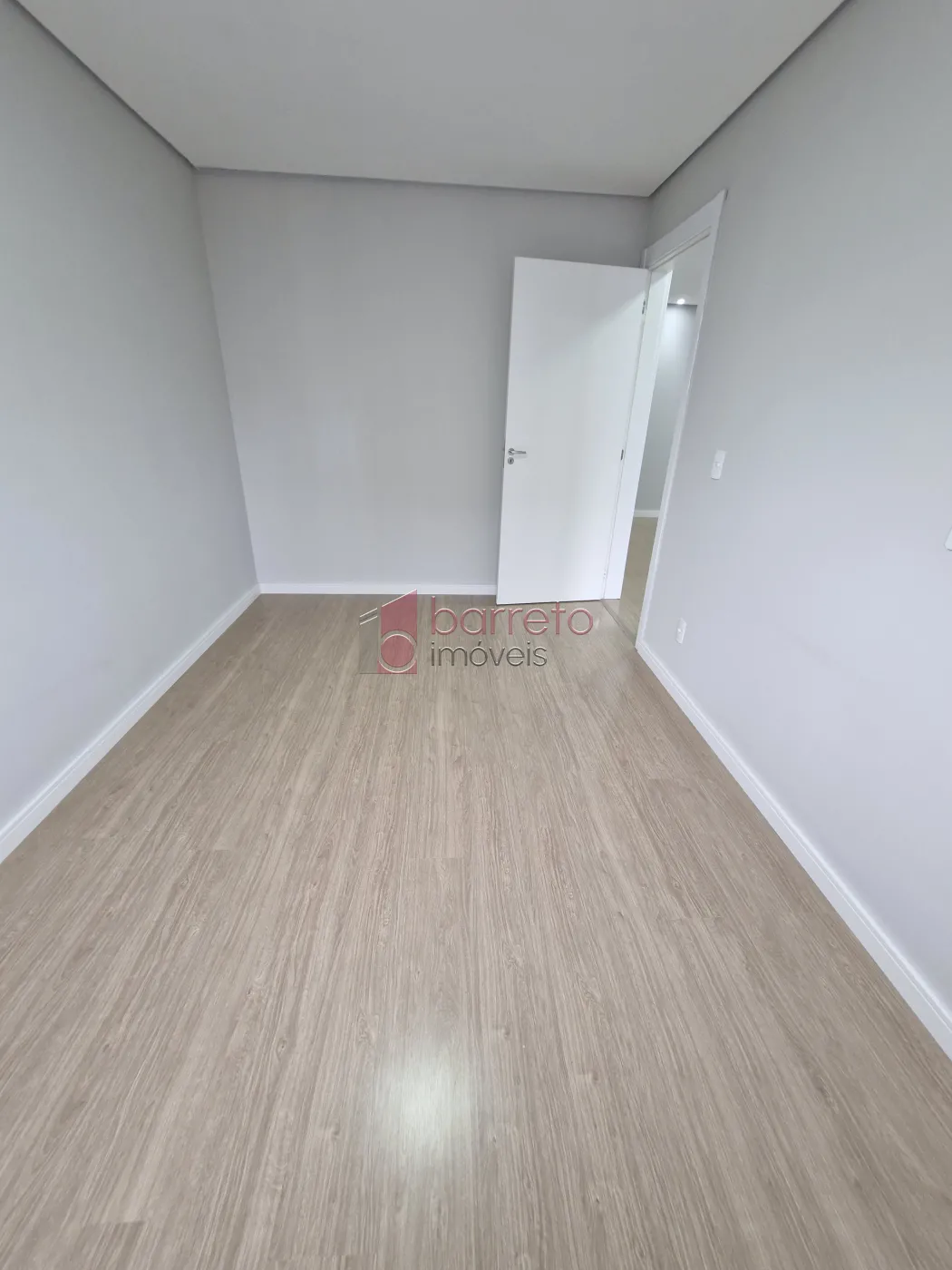 APARTAMENTO PARA LOCAÇÃO NO CONDOMÍNIO DIFFERENZIATO – JUNDIAÍ/SP