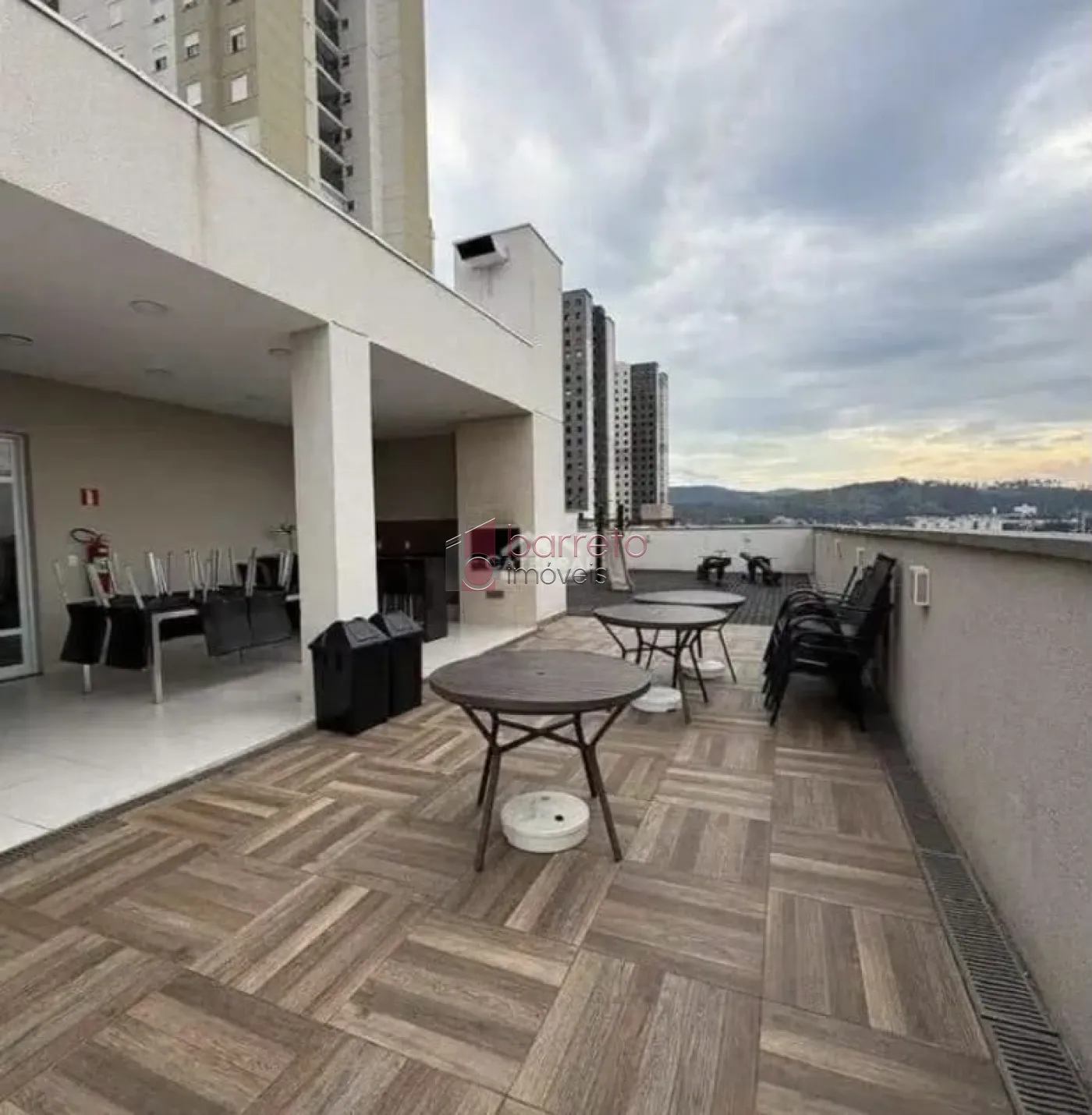 APARTAMENTO À VENDA NO CONDOMÍNIO ALTOS DA SAMUEL MARTINS EM JUNDIAÍ/SP