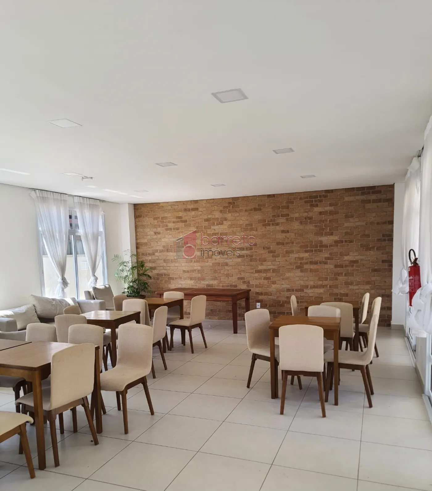 APARTAMENTO À VENDA NO CONDOMÍNIO ALTOS DA SAMUEL MARTINS EM JUNDIAÍ/SP