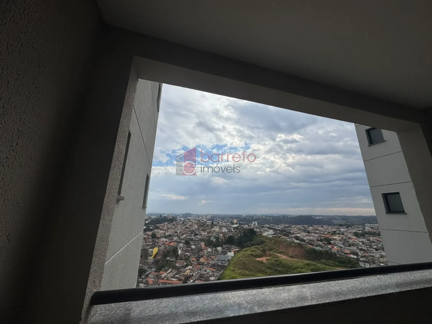 APARTAMENTO À VENDA NO CONDOMÍNIO ALTOS DA AVENIDA EM JUNDIAÍ/SP