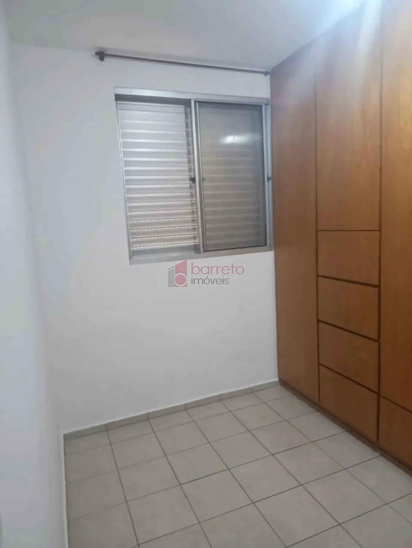 APARTAMENTO SEMI MOBILIADO PARA LOCAÇÃO NO RESIDENCIAL JÚNIA – JUNDIAÍ/SP
